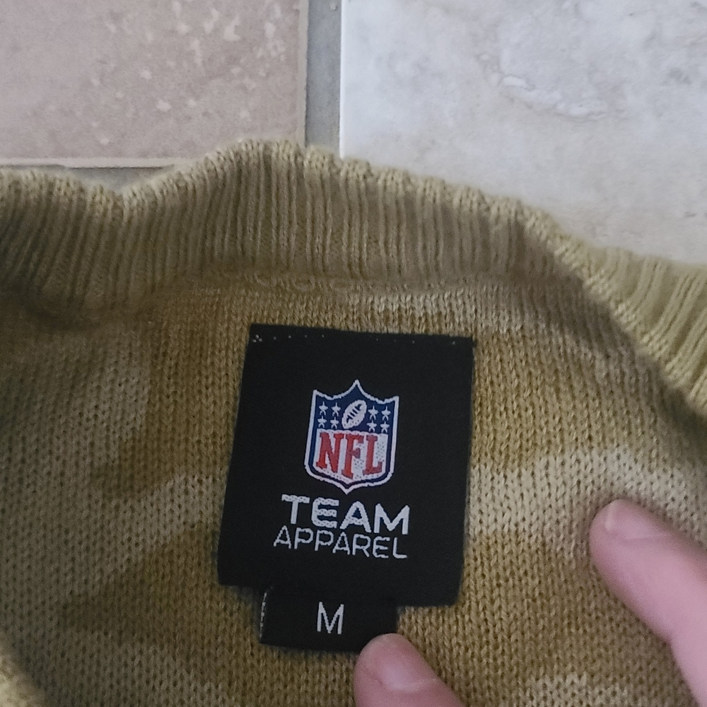 NFL Team Aperal - Picture 2 of 4